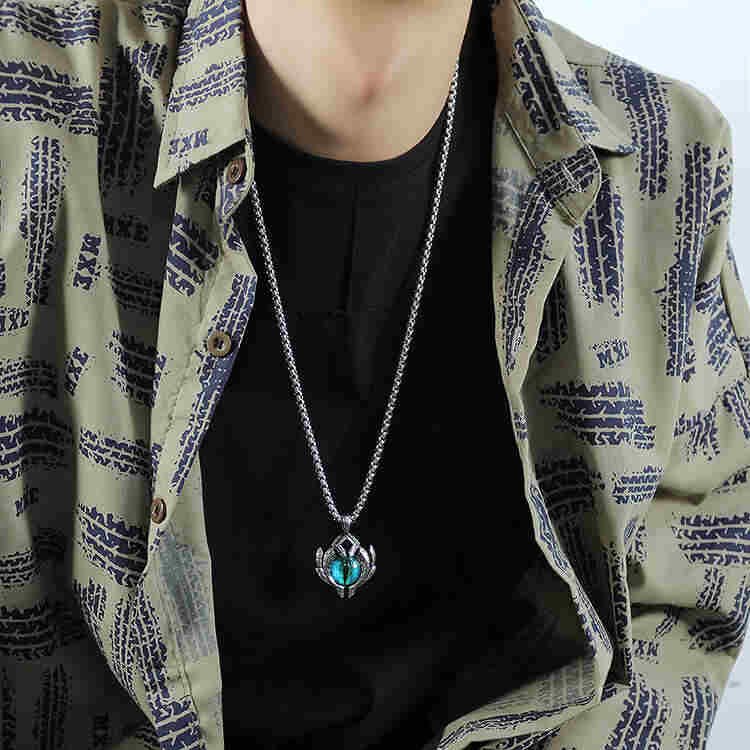 pendant 033 pendant 033
